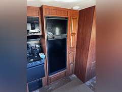 2013 Jayco Eagle Travel Trailer w/ Supplies