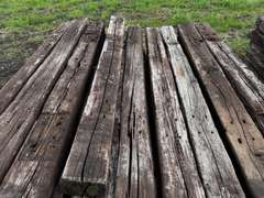 (40) Railroad Ties