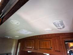 2013 Jayco Eagle Travel Trailer w/ Supplies