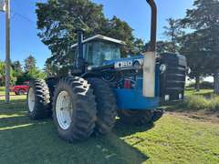 1990 Versatile 946 Tractor