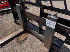 4' John Deere Skid Steer Fork Attachment