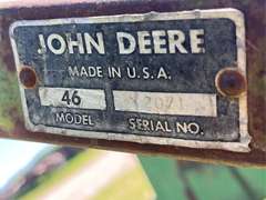 John Deere 46 Loader