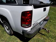 2011 GMC Sierra Pickup Truck
