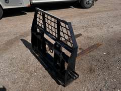 4' John Deere Skid Steer Fork Attachment