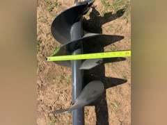 Hydraulic Post Hole Digger with 12" & 18" Auger