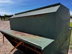 8' x 8' x 5' Feeder Wagon