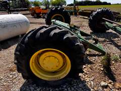 John Deere Rear Wheel Assist Axle