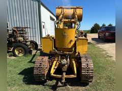 2010C Series Industrial John Deere 820 Crawler Loader