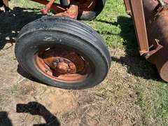 Allis-Chalmers D14 Tractor