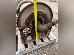 Brodie Fuel Pump w/Hose Reel