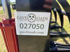 56" Clamshell Grapple Attachment