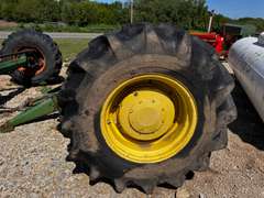 John Deere Rear Wheel Assist Axle
