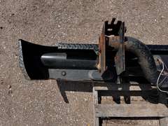 '08 Pickup Bumper w/Receiver