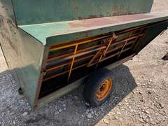 8' x 8' x 5' Feeder Wagon