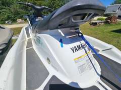 (2) 2001 Yamaha XL 800 WaveRunners & Trailer