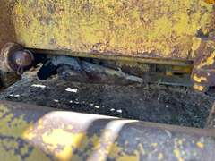 2010C Series Industrial John Deere 820 Crawler Loader