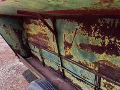 8' x 8' x 5.5' Feeder Wagon