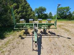 John Deere 7000 Series 4-Row Planter
