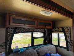 2013 Jayco Eagle Travel Trailer w/ Supplies