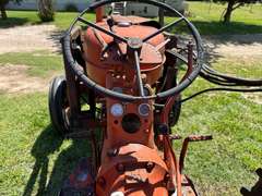 Allis-Chalmers D14 Tractor