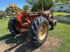 Allis-Chalmers D14 Tractor