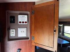 2013 Jayco Eagle Travel Trailer w/ Supplies