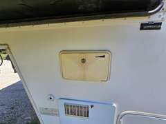 32' 2000 Nu-Wa HitchHiker II Fifth Wheel Camper