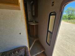 32' 2000 Nu-Wa HitchHiker II Fifth Wheel Camper