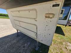 32' 2000 Nu-Wa HitchHiker II Fifth Wheel Camper