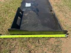 Weld-on Skidsteer Plate