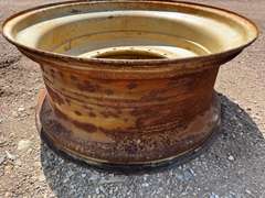 44" x 19.5" Tractor Tire Rim