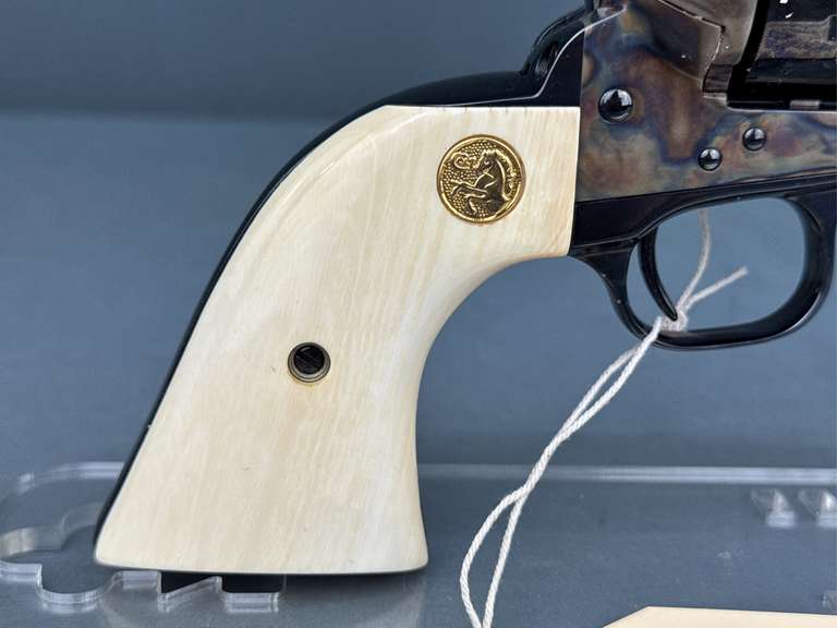 Colt Custom Shop Single Action Army 45 Revolver w/box #SA92488
