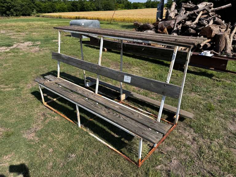 8' x 4' x 4' Gun Rack/Bench