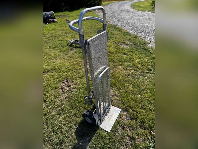 Convertible Hand Truck
