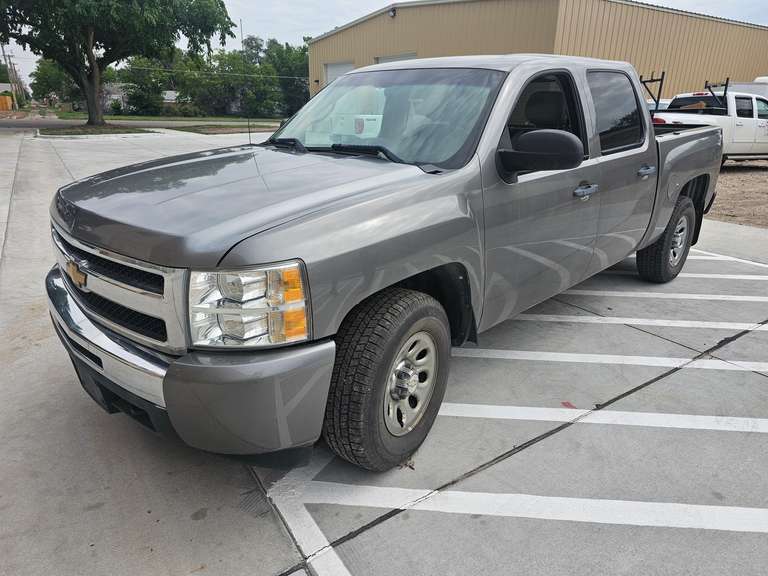 2009 Chevy Silverado Pickup Truck