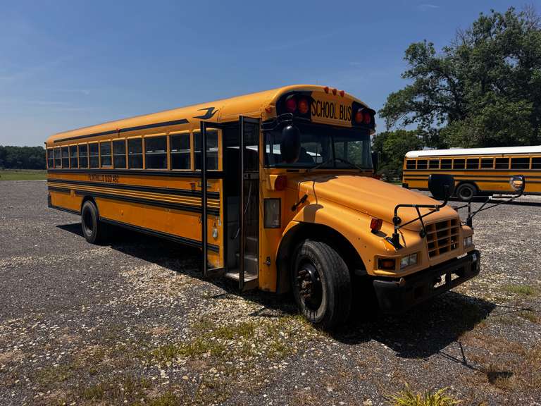 2005 Blue Bird Vision School Bus