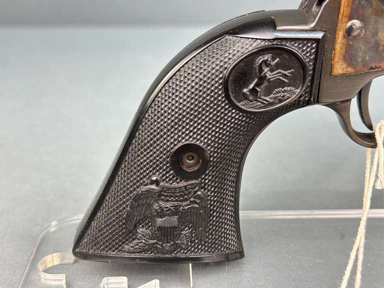 Colt New Frontier 22LR Revolver w/extra Cylinder #G132264