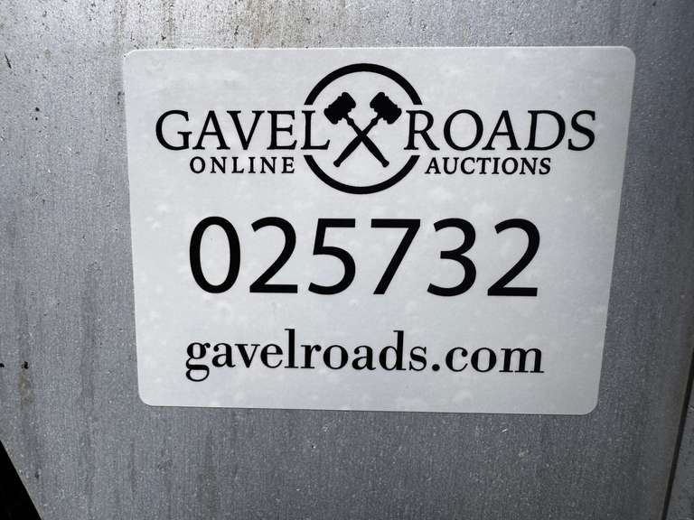2005 Wilson 53' Aluminum Livestock Trailer