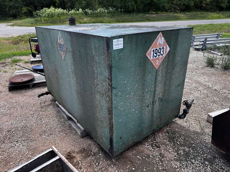 7' x 4' x 4' Fuel Tank