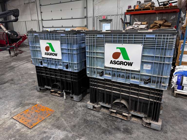 (2) 40 Bushel Seed Boxes w/ Lids