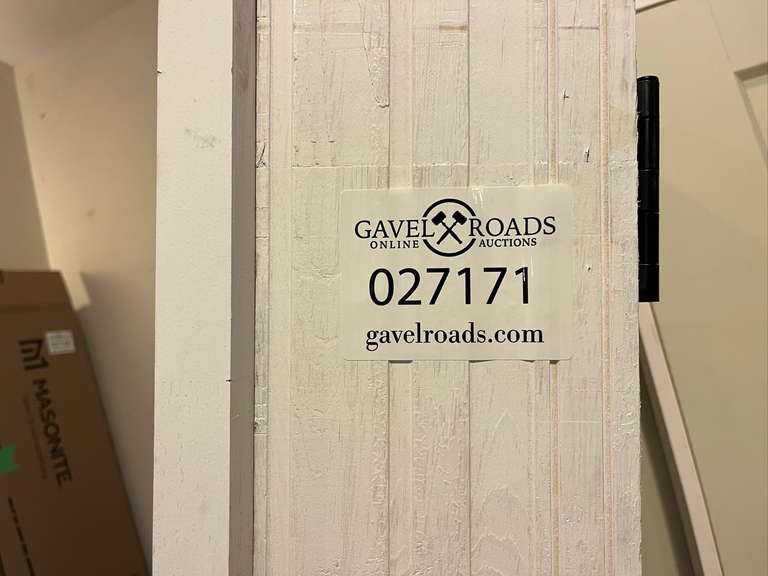 Right Hand Exterior Door