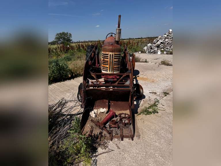 International Farmall 400 Tractor - Some Fire Damage