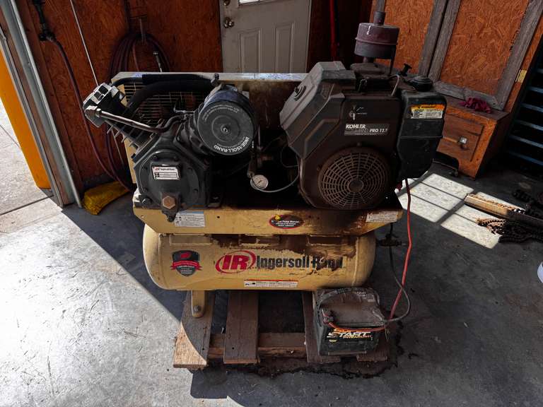 Ingersoll-Rand 30 Gallon Air Compressor