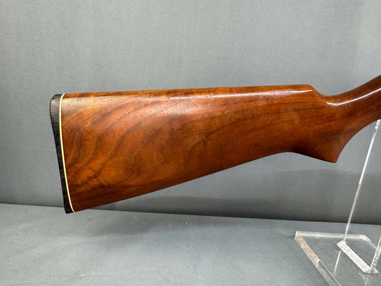 Winchester 12 12ga Pump Shotgun #1121191