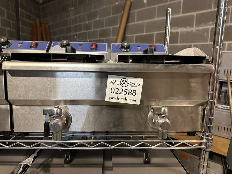 New - Never Used Commercial Electric Double Deep Fryer