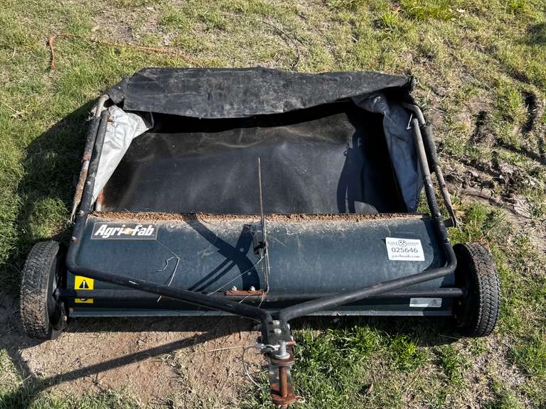 4' Agri-Fab Lawn Bag
