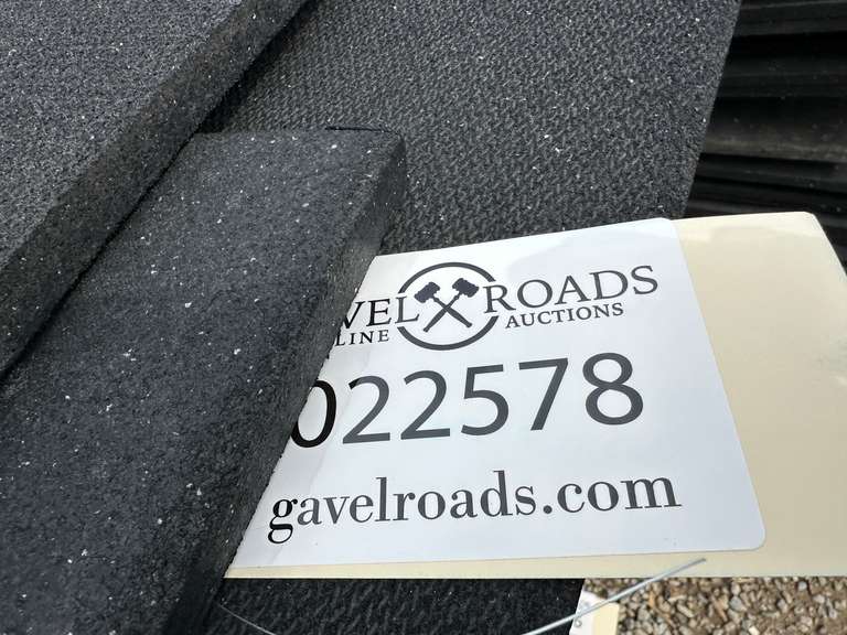 (13) 3' x 4' Rubber Mats