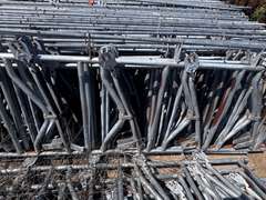 (5) Cattle Chute Squeeze Gates