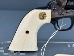 Colt Custom Shop Single Action Army 45 Revolver w/box #SA92488