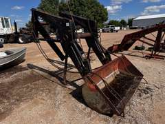 Hydraulic Loader Attachment w/ 7' Bucket